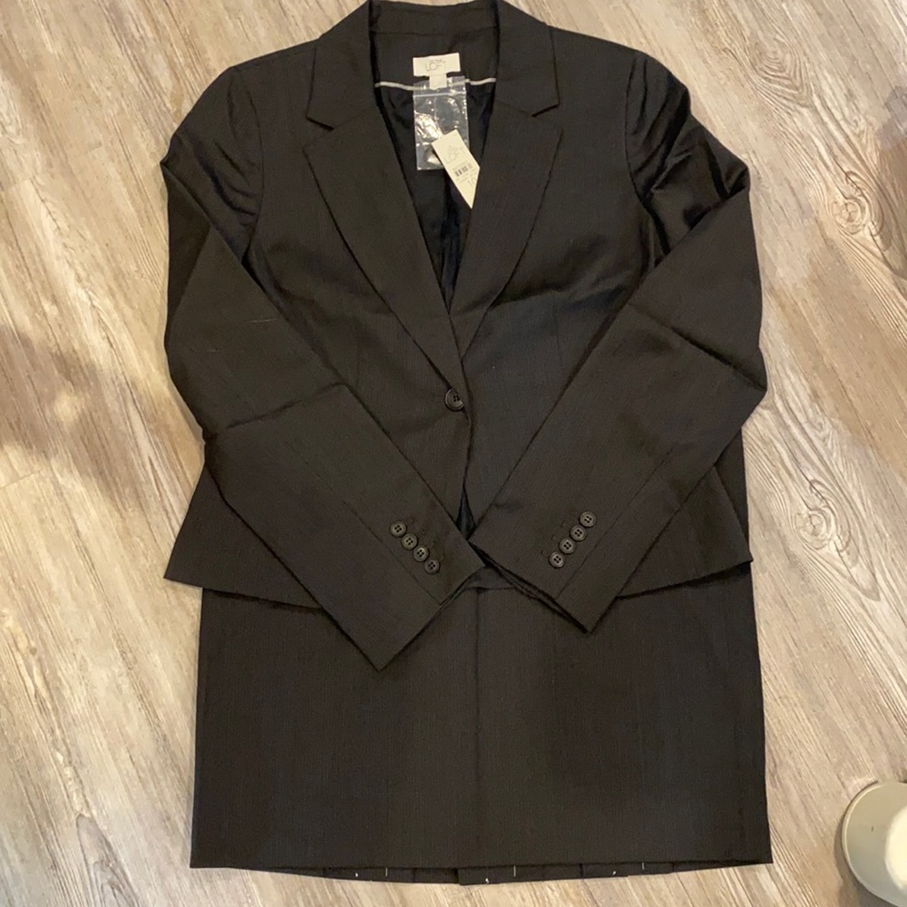 Ann Taylor Loft dark grey pinstripe suit, NWT, jacket size 10, skirt size 12